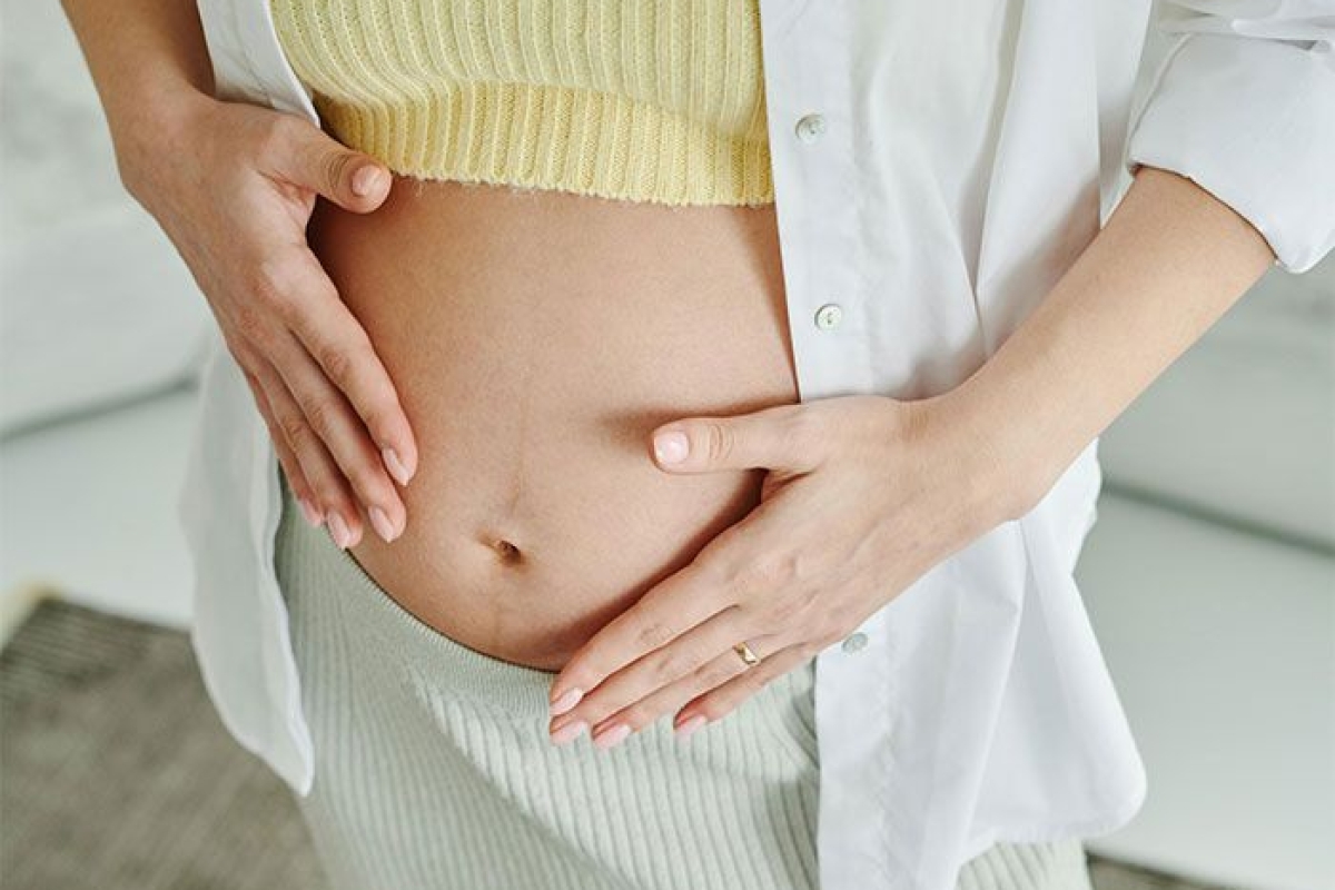 Pregnancy After 40: Key Supplements and Lifestyle Habits That Can Improve Your Chances